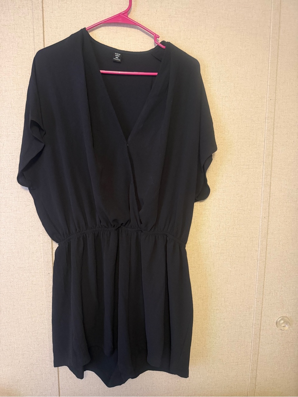 SHEIN Black Curve OXL V-Neck Romper